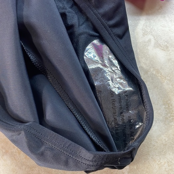 Nike Women’s Swimsuit One Piece Sport Pool Black Pink Size L - Picture 10 of 14